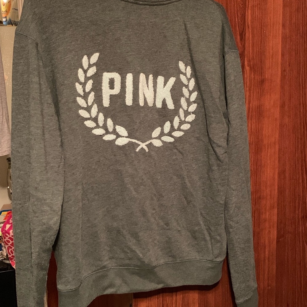 PINK Victoria’s Secret pullover